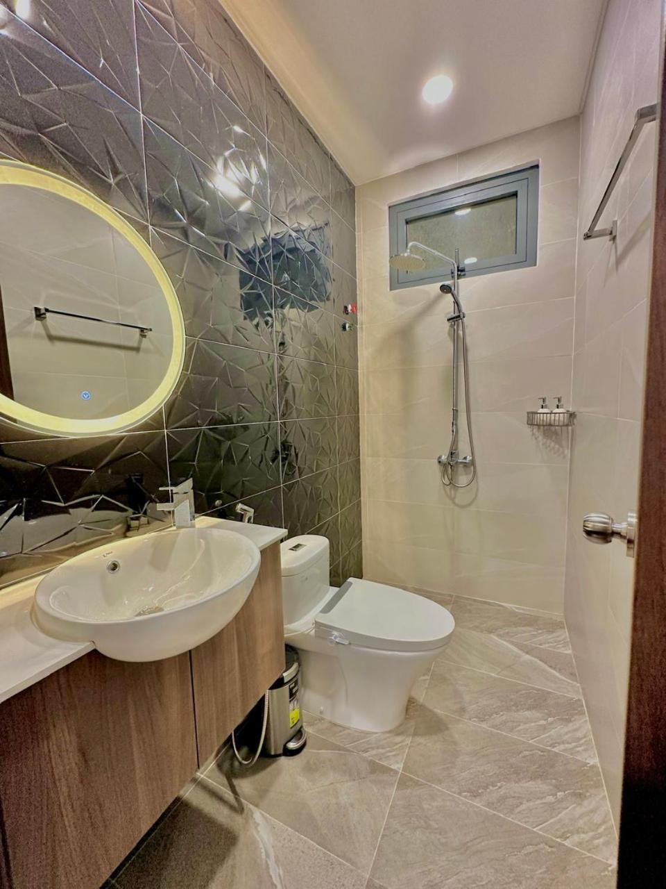 Vin Hotel Vĩnh Long Zewnętrze zdjęcie