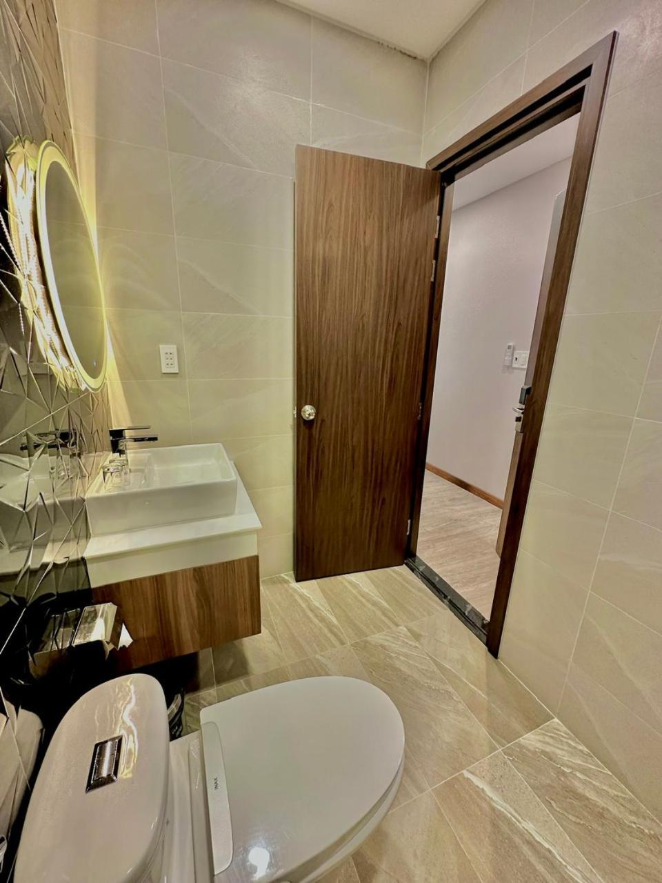 Vin Hotel Vĩnh Long Zewnętrze zdjęcie